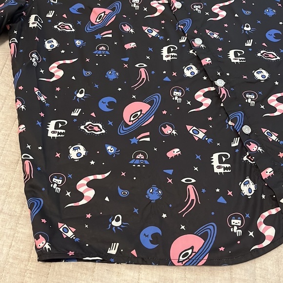 KINWAMONSTER ‘Galaxy’ Alien Print Unisex Button Up Shirt - Picture 11 of 12